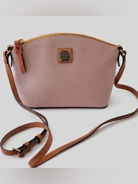 Dooney & Bourke Pebble Leather Suki mauve Crossbody bag